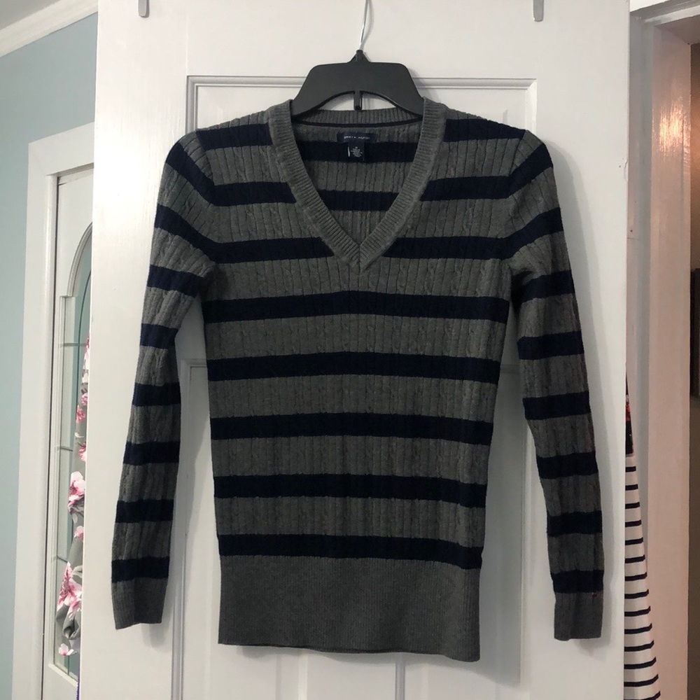 Tommy Hilfiger sweater